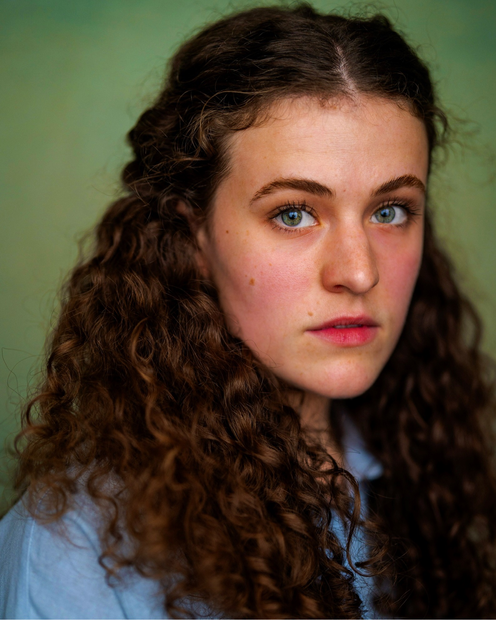 09) Evie Hargreaves – Headshot